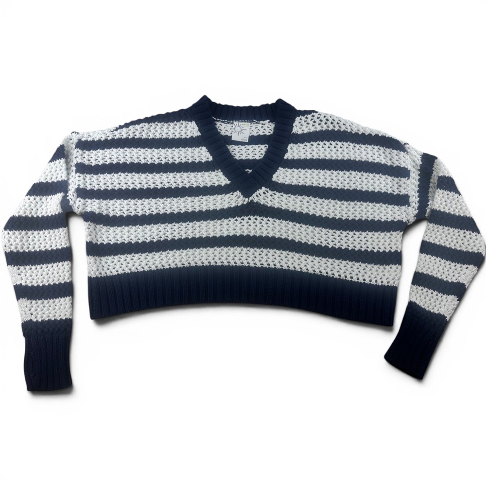 Offline by Aerie Cropped Sweater Women‎ S White Black Crochet Relaxed Nautical